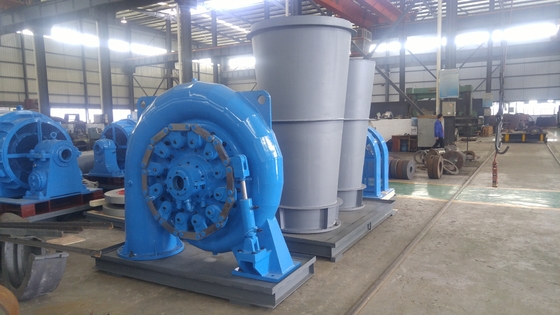 Waterturbinegenerator voor horizontale energieproductie