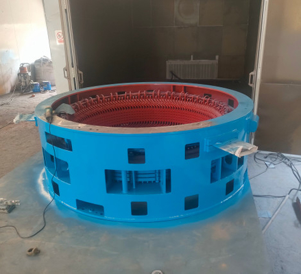 300 kW capaciteit Oliewaterkoeling 6-20KV waterturbine met roestvrij staal / gietijzer runner