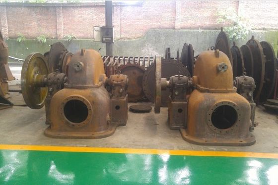 Horizontale elektrische waterradgenerator