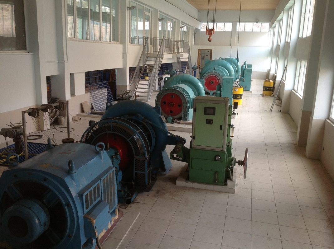 Francis Water Turbine voor industrieel gebruik door Francis Turbines Ltd. Inlaatstroom 2 M3/s