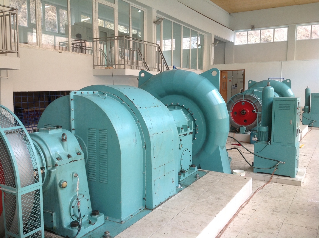 Roestvrij staal Francis Hydroturbine 50HZ Uitgangsvermogen 500KW tot 1250KW voor prestaties