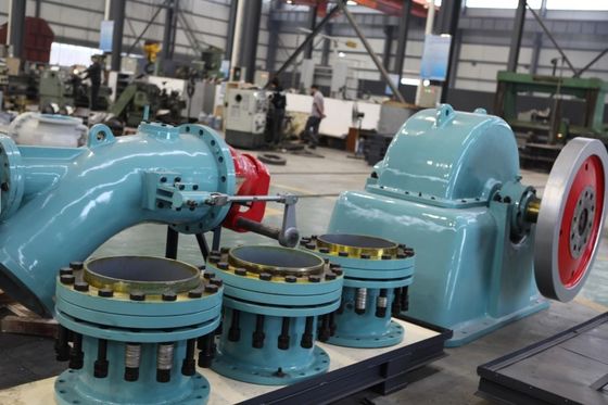 1000 kW capaciteit Turgo Impulsturbine met roestvrij staal runner voor 98m Water Head Hydro Power